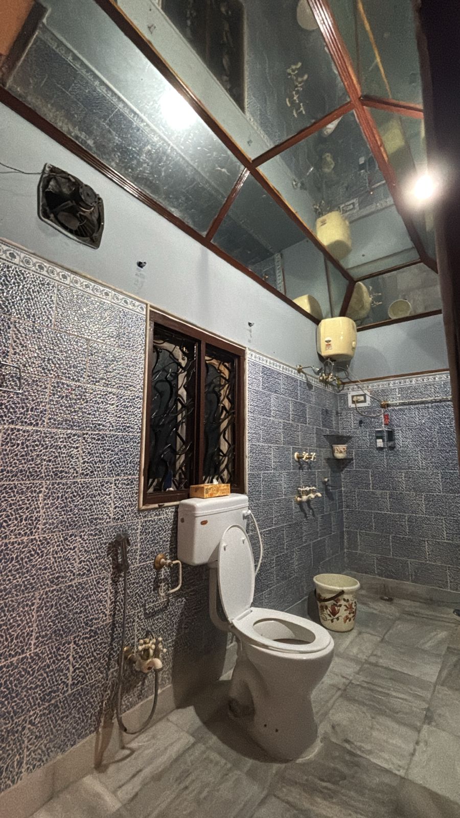 Villa Bathroom